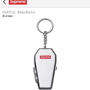 SUPREME Coffin Keychain